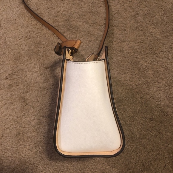 Michael Kors crossbody handbag - Picture 2 of 5
